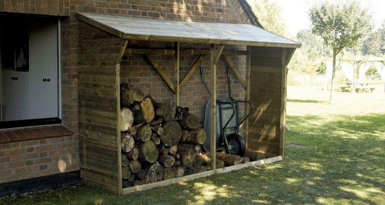 abri pour bois de chauffage, comment fabriquer un abri pour bois